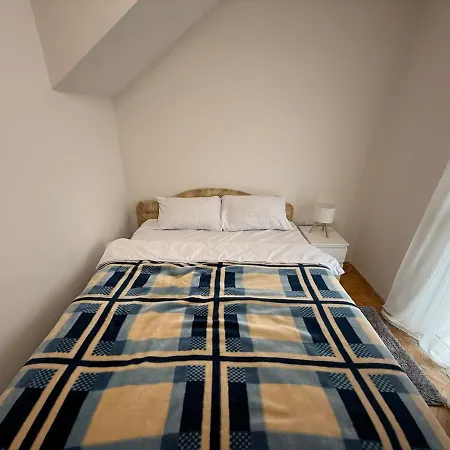 Rr Appartment 35G